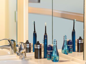 Soundproofing, free WiFi, bed sheets - Ibis Budget Hamburg Quickborn (Quickborn)