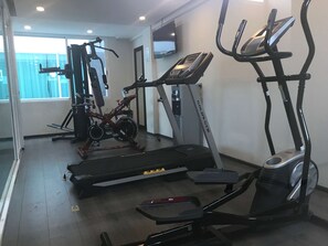 Fitness facility - Best Western Plus Metepec & Suites (Toluca)