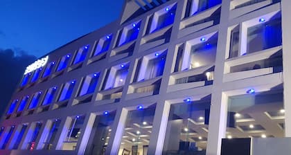 Best Western Plus Metepec & Suites