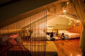 Family Quadruple Room, Multiple Beds