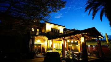 Standard-Doppelzimmer | Terrasse/Patio