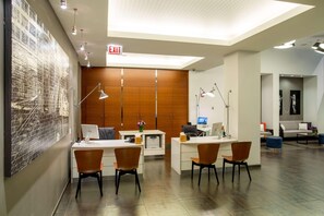 Lobby - Kinzie Hotel (Chicago)