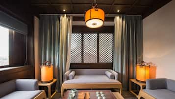 Kamar Keluarga | Ruang keluarga | TV