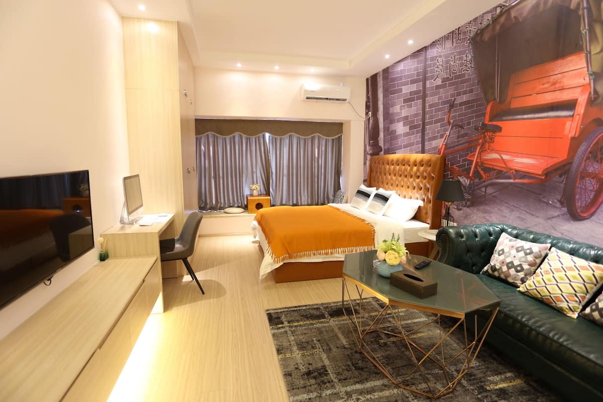 Habitación Deluxe | Escritorio, cortinas blackout y wifi gratis