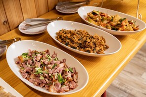 Desayuno taiwanés todos los días (con cargo)