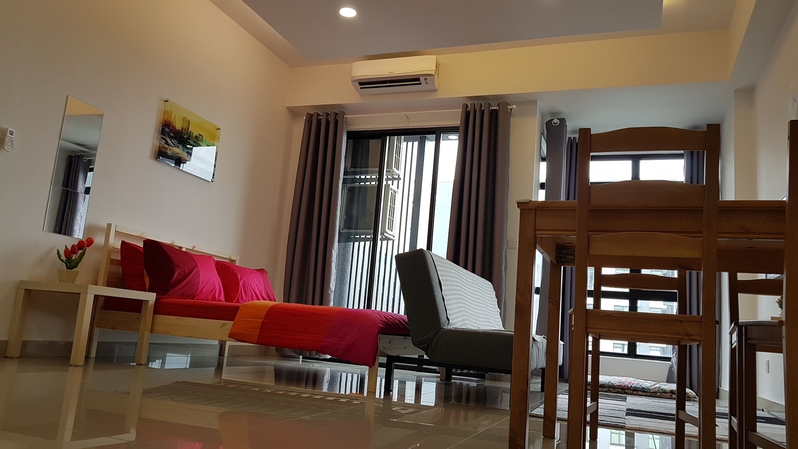 studio, balcony | individually decorated, individually furnished, desk, laptop workspace