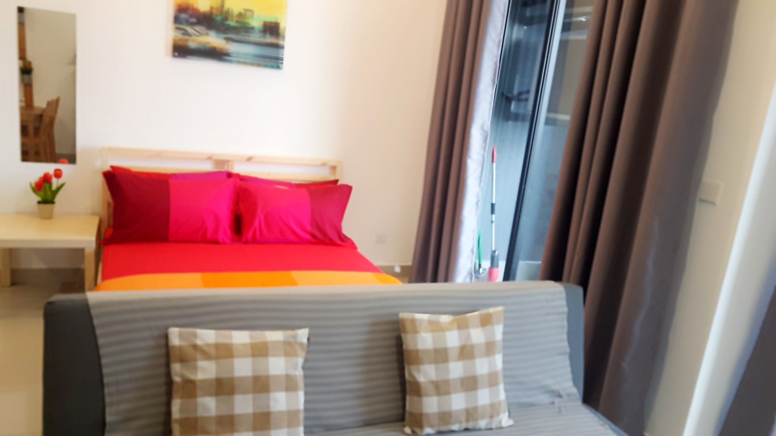 studio, balcony | individually decorated, individually furnished, desk, laptop workspace