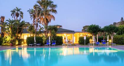 Le Dune Beach Club