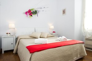 2 habitaciones, tabla de planchar con plancha, wifi y ropa de cama 
