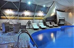 Indoor pool - Spacious vacation residence for 6 pers. with pool and garden. Sauna - shared use (Stadland-Reitland)