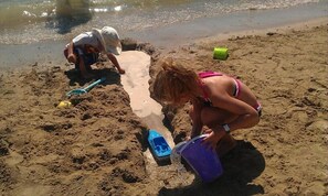 Beach towels - Does your dog need a vacation? We are people and pet friendly! (Lake Geneva)