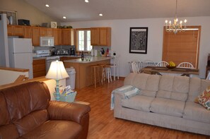 智能电视、DVD 播放器