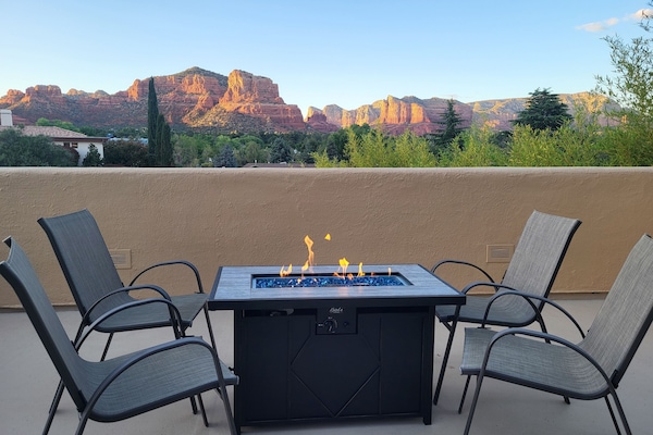 30'x30' upstairs balcony to enjoy great views, star gazing, firepit, dining