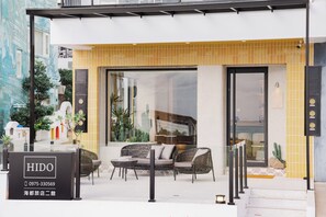 Front of property - Hido Hotel II (Hengchun)