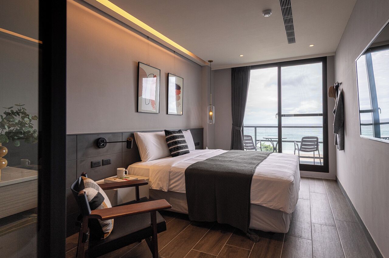 Standard Double Room, Ocean View (B) | Blackout drapes, free WiFi, bed sheets