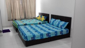 Casa, 4 habitaciones | 4 habitaciones, tabla de planchar con plancha y wifi gratis 
