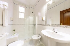 Bathroom - Hotel Leflet Gran Avenida (Coria del Rio)