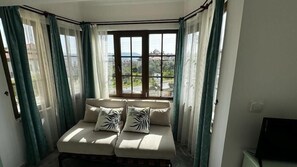 Living area - Gokova (Ula)