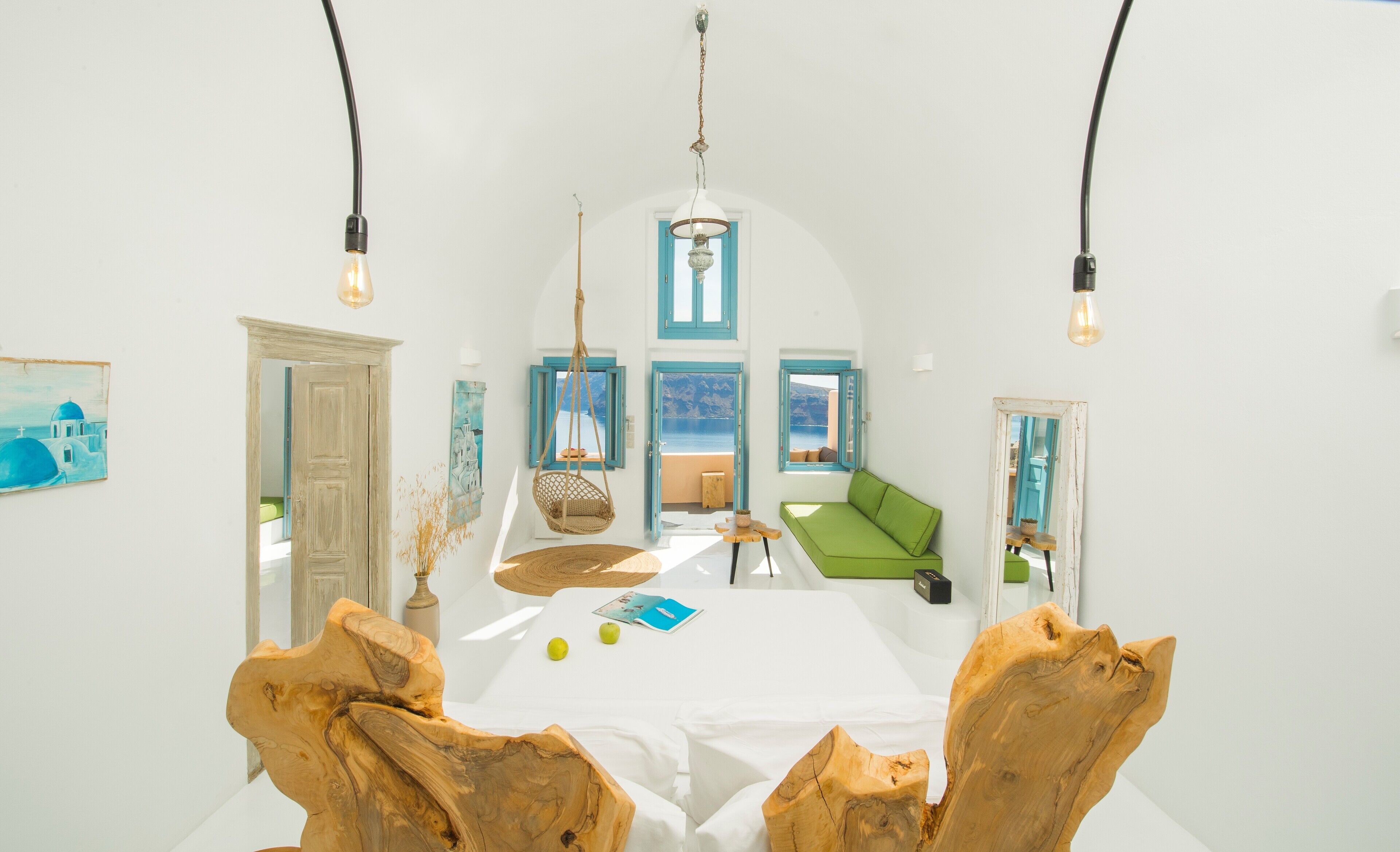 Superior Villa, 2 Bedrooms, Private Pool, Sea View | 2 bedrooms, premium bedding, in-room safe, individually decorated