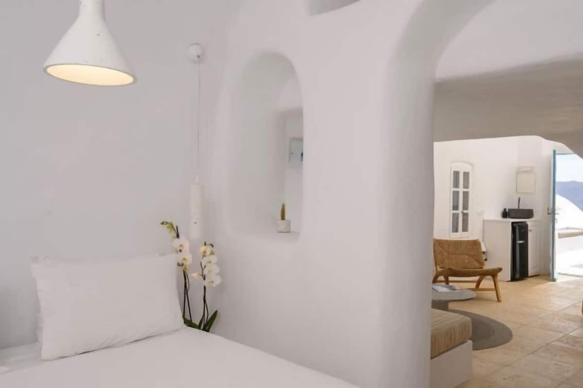 2 Schlafzimmer, hochwertige Bettwaren, Zimmersafe, individuell dekoriert