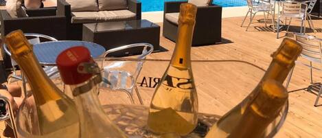 Bar (in der Unterkunft)