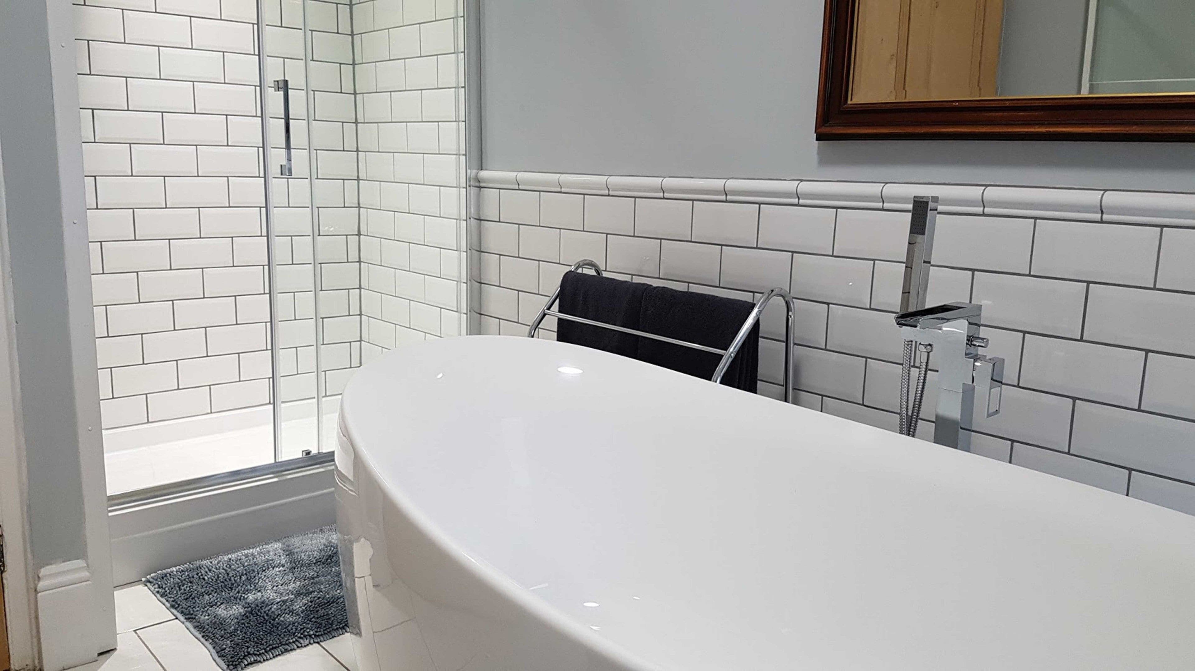Double Room, Partial Ocean View | Bathroom