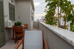 Executive Suite | Balcony - Faces Art Suites (Rhodes)