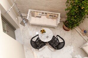 Superior Suite | Courtyard view - Faces Art Suites (Rhodes)