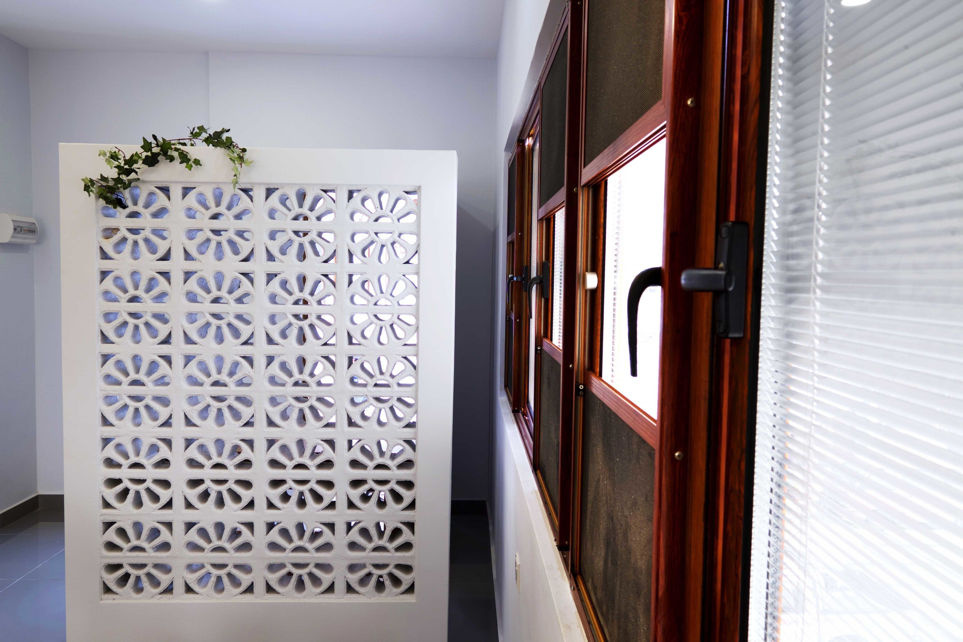 desk, iron/ironing board