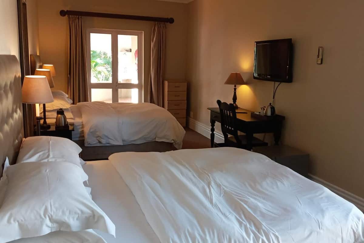 in-room safe, individually decorated, individually furnished, desk