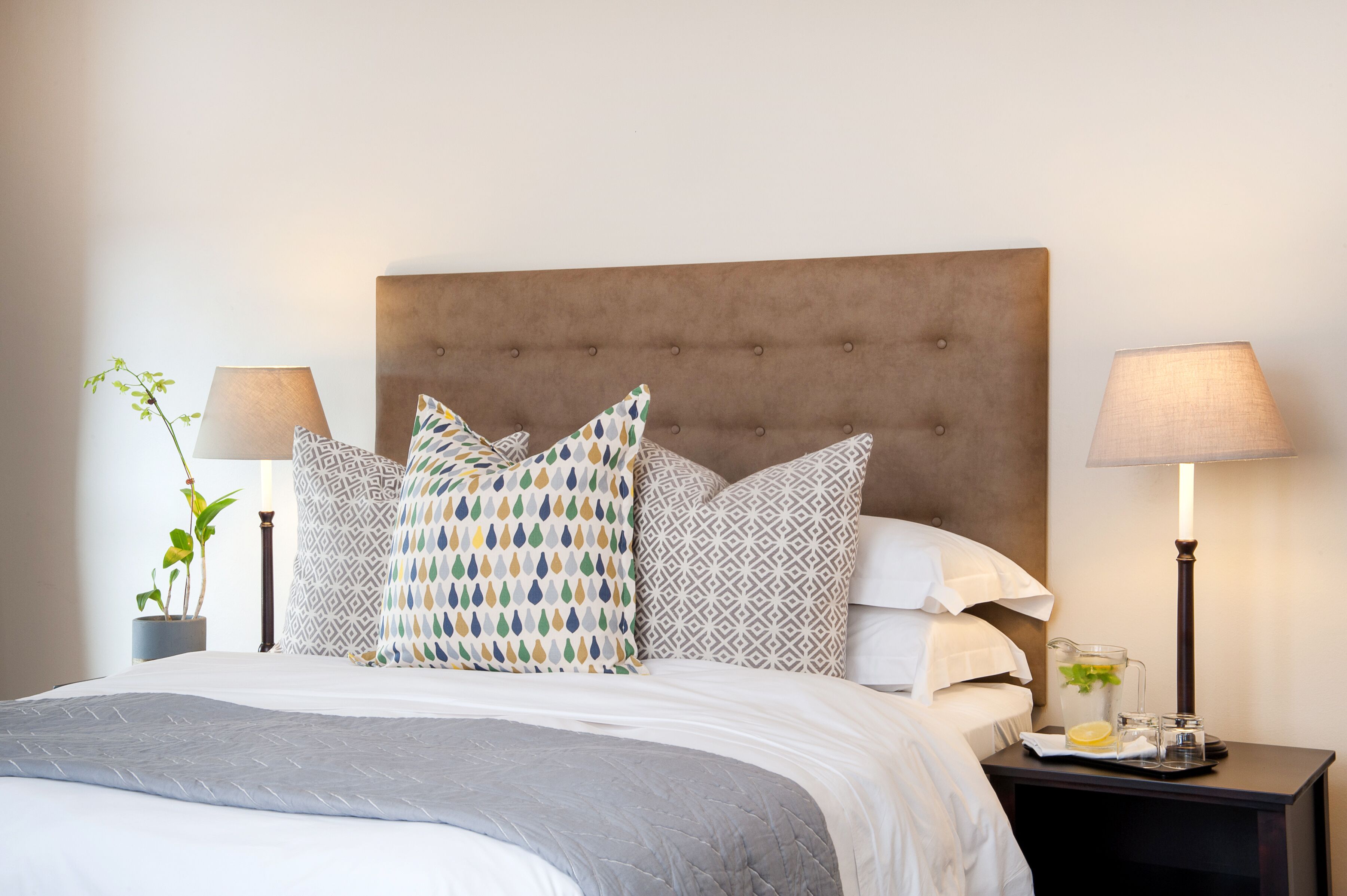 in-room safe, individually decorated, individually furnished, desk