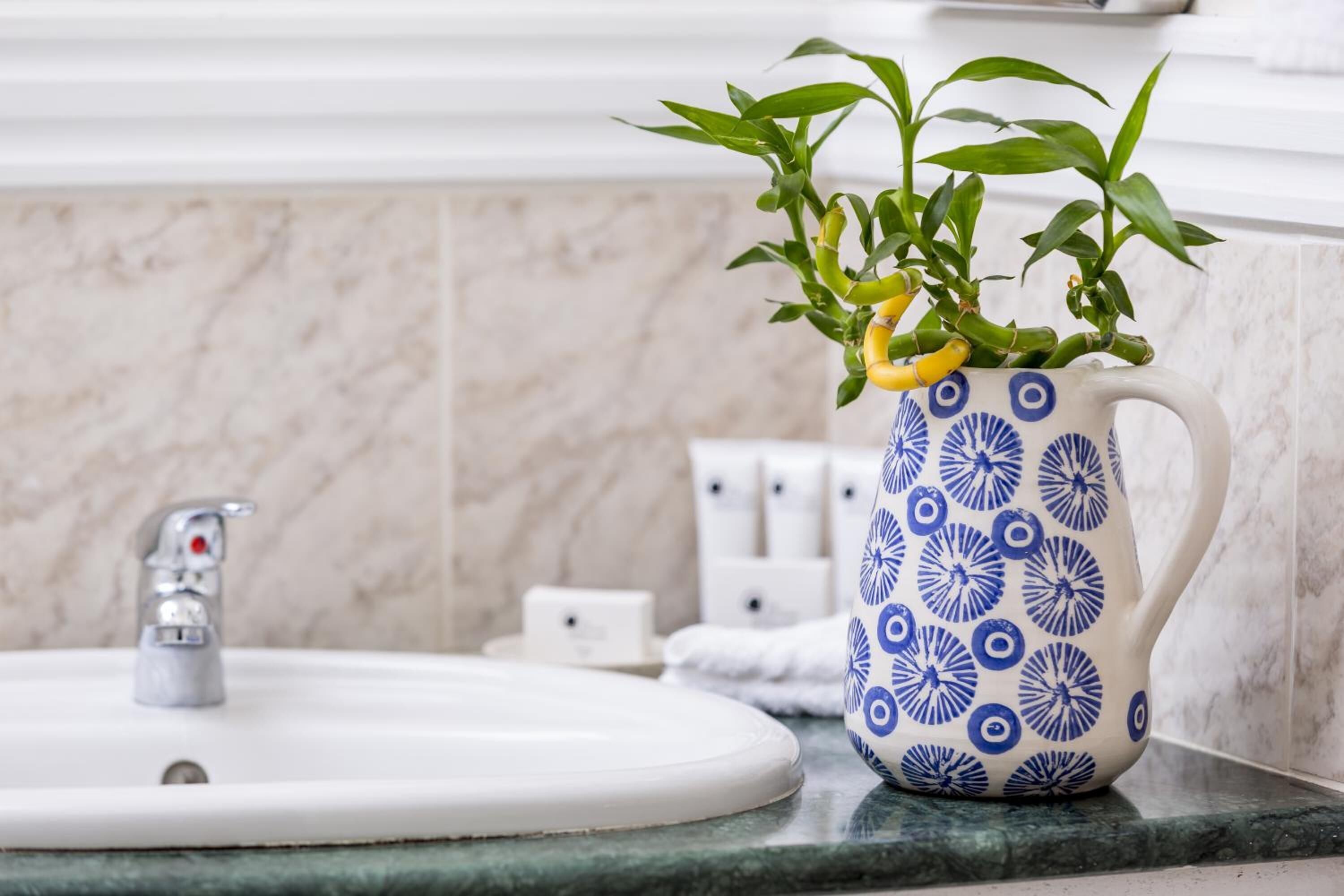 deep-soaking bathtub, free toiletries, towels, soap