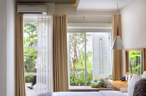 CA Room
