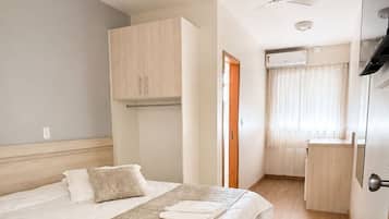 Minibar, cortinas blackout, sistema de insonorizaciĂłn y wifi gratis