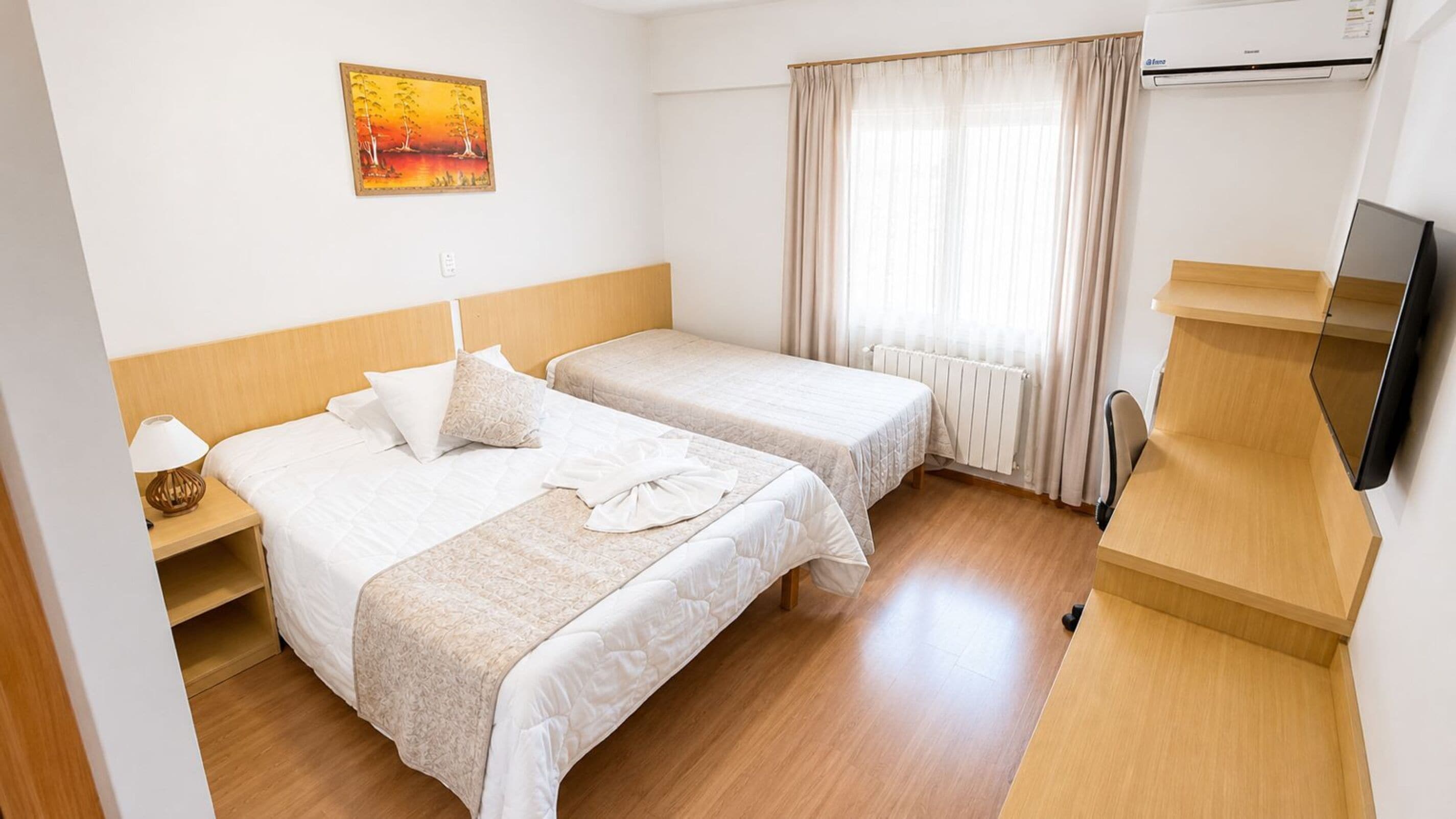 Minibar, blackout curtains, soundproofing, free WiFi