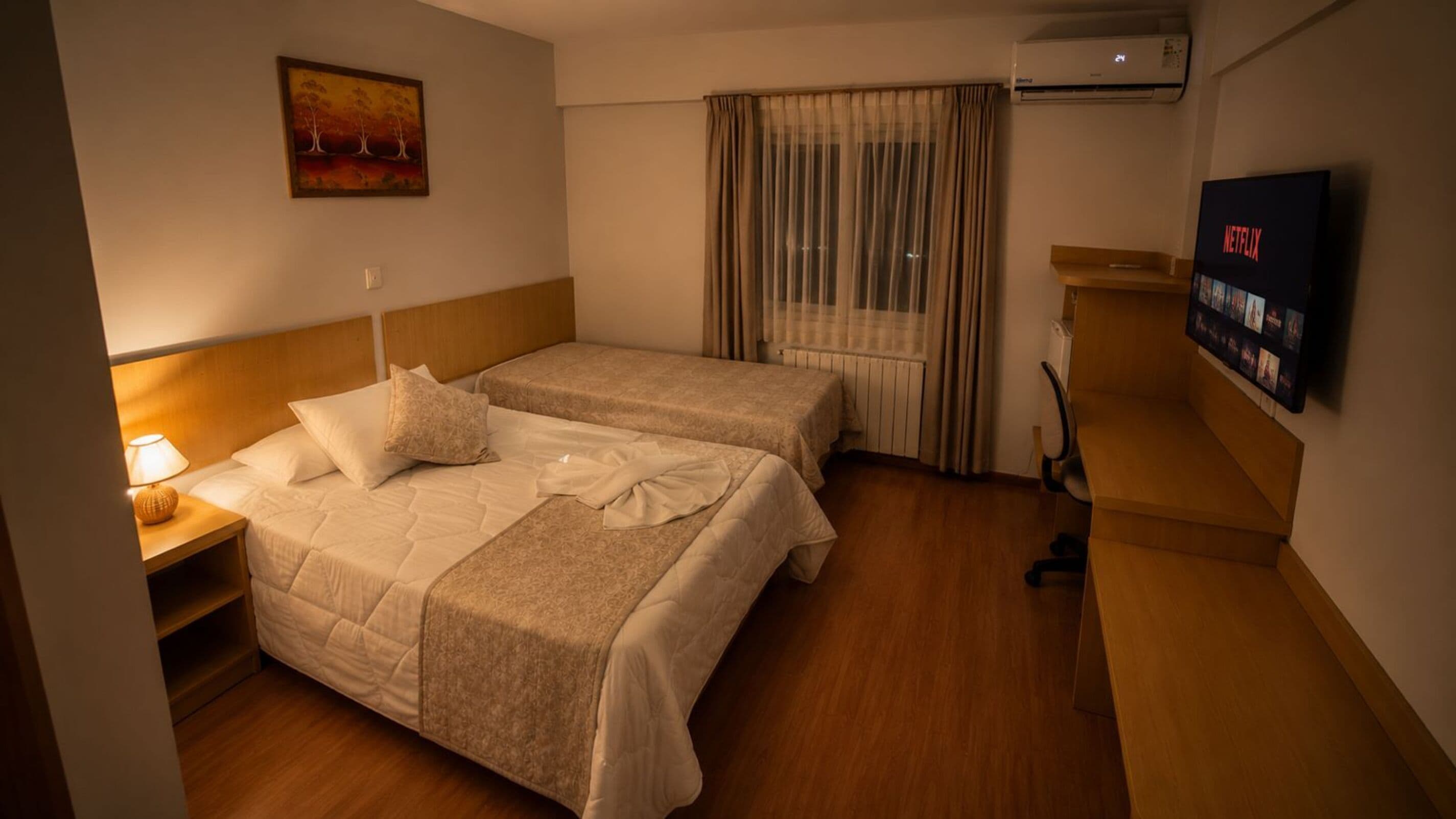 Minibar, blackout curtains, soundproofing, free WiFi