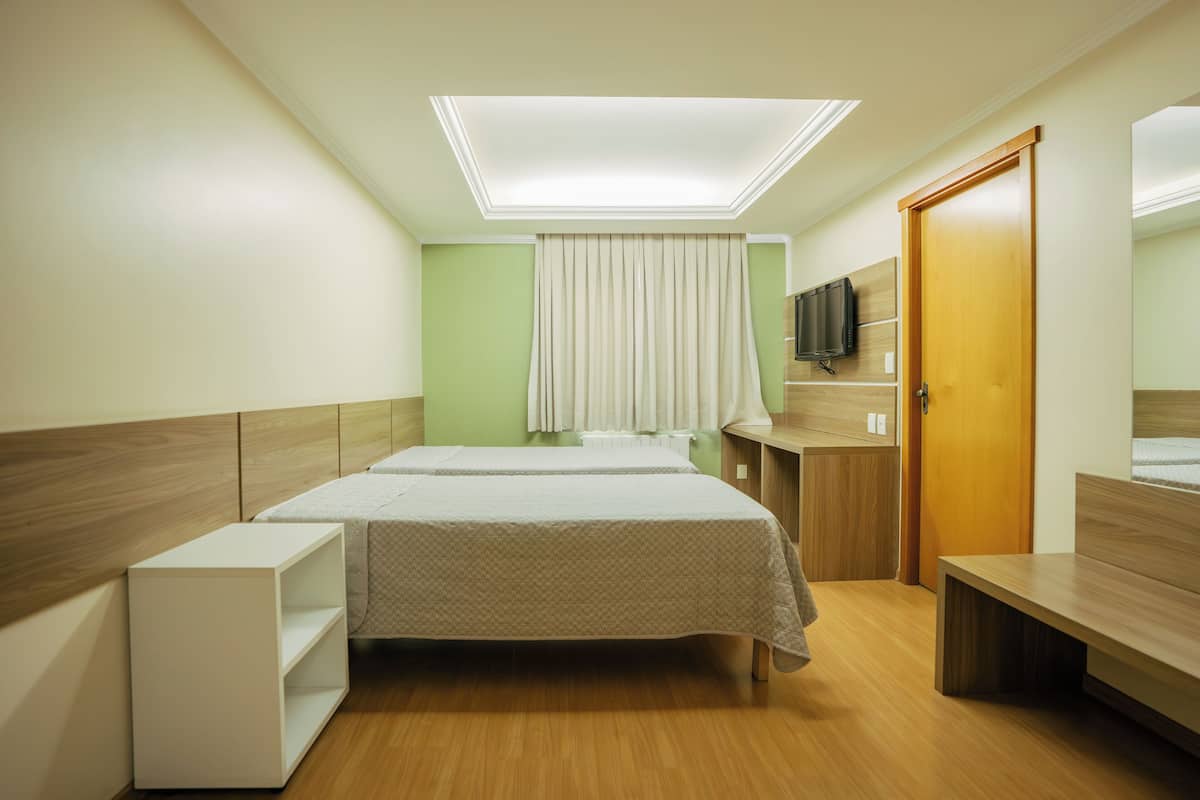 Minibar, rideaux occultants, chambres insonorisées, Wi-Fi gratuit