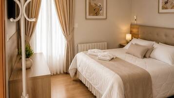 Suíte estúdio presidencial, 1 cama King | Frigobar, cortinas blackout, quartos à prova de som, Wi-Fi de cortesia