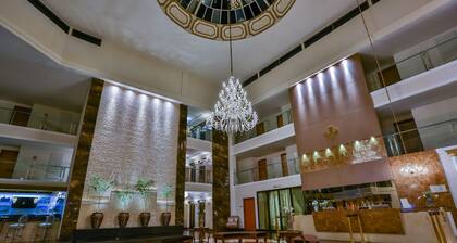 Golden Lis Hotel Boutique