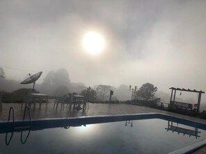 Outdoor pool, sun loungers - Pousada Fazenda da Invernada (Urubici)