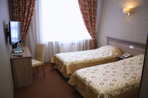 豪華雙人房 | 房內夾萬、書桌、熨斗/熨衫板、免費嬰兒床