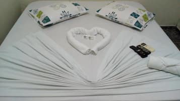 Bureau, Wi-Fi gratuit, draps fournis