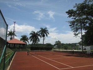 Tennisbane