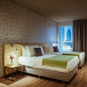 Junior Double Room, 2 Twin Beds, River View | View from room - Pleno Madero (Buenos Aires)