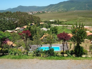 Classic Double Room, 1 Bedroom, Balcony, Mezzanine | Property grounds - Pousada Colina Verde (Garopaba)