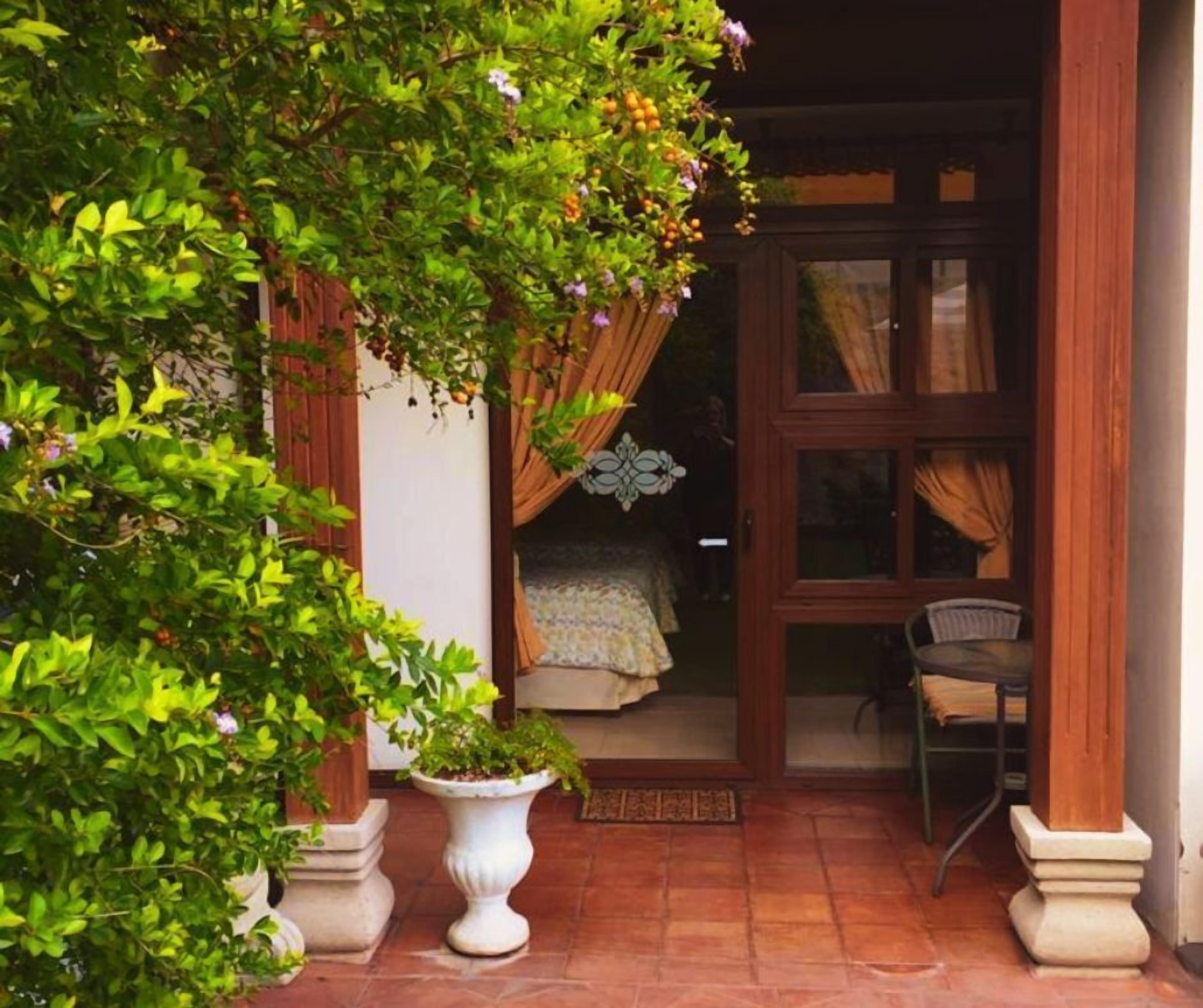 Chambre Double Standard, 2 lits doubles, salle de bains privée | Terrasse/Patio