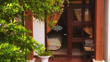 Chambre Double Standard, 2 lits doubles, salle de bains privée | Terrasse/Patio