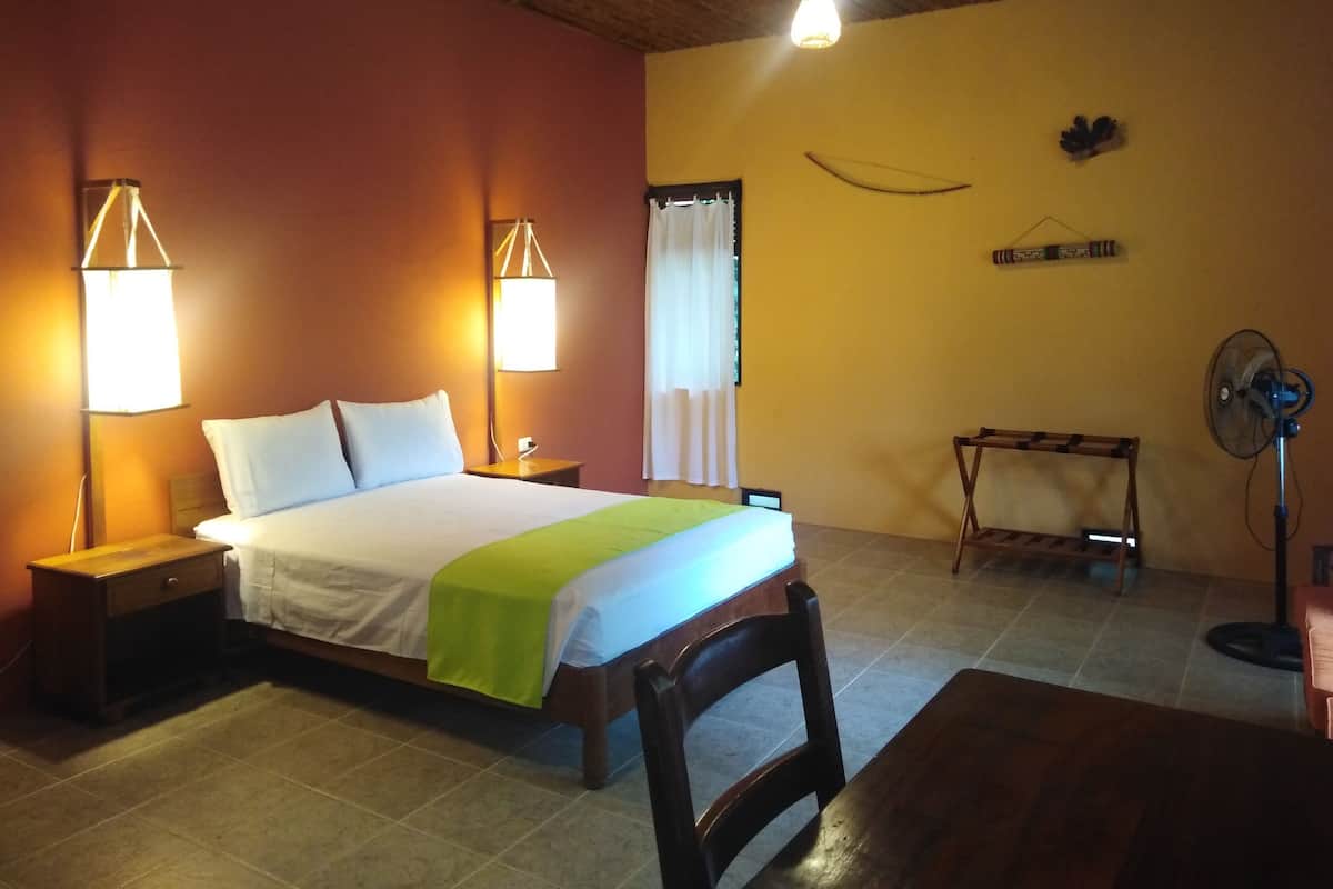 Family Bungalow, 3 Bedrooms, Garden View | 3 bedrooms, desk, iron/ironing board, free WiFi