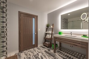 THE LEXEN Suite, 1 King Bed | Bathroom