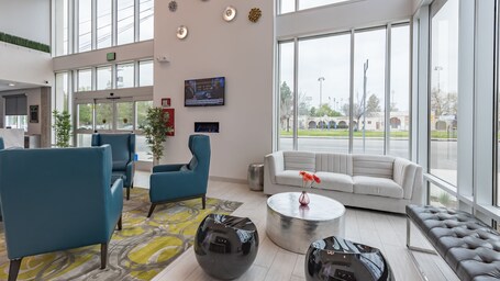 Lexen Hotel North Hollywood - view 2